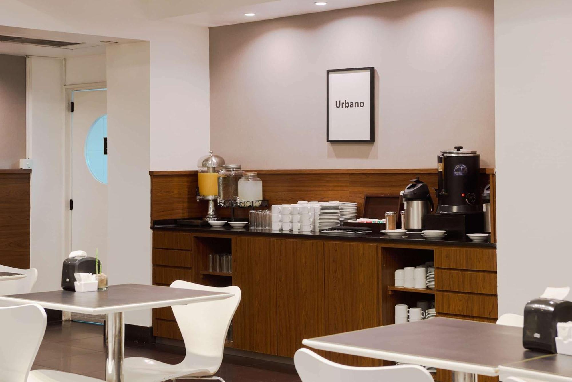 Dazzler By Wyndham Maipu Ciudad Autónoma de Buenos Aires